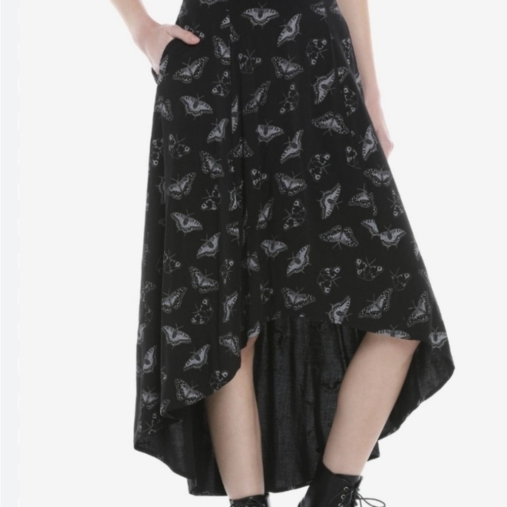 Hot Topic Black Goth Butterfly Print High-Low Skirt with Pockets